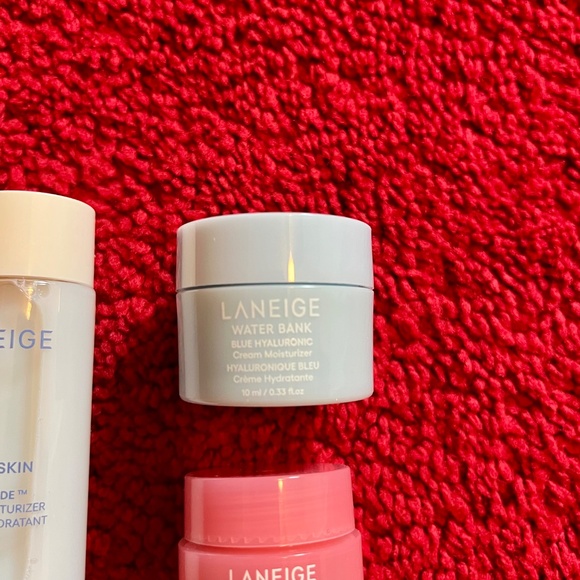 NIB Laneige Gift Set - Picture 5 of 6